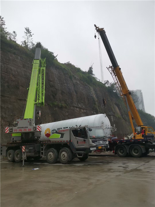 建阳区“不怕风雨冻”—— 吊车的 “恶劣环境适应” 技术