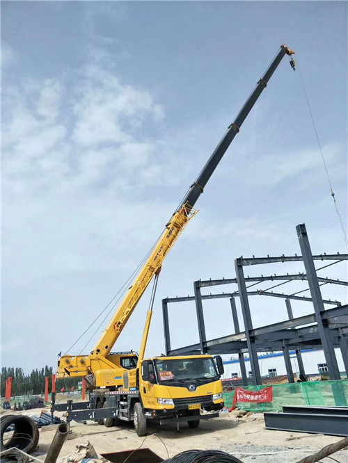 建阳区超高层建筑钢结构吊装案例